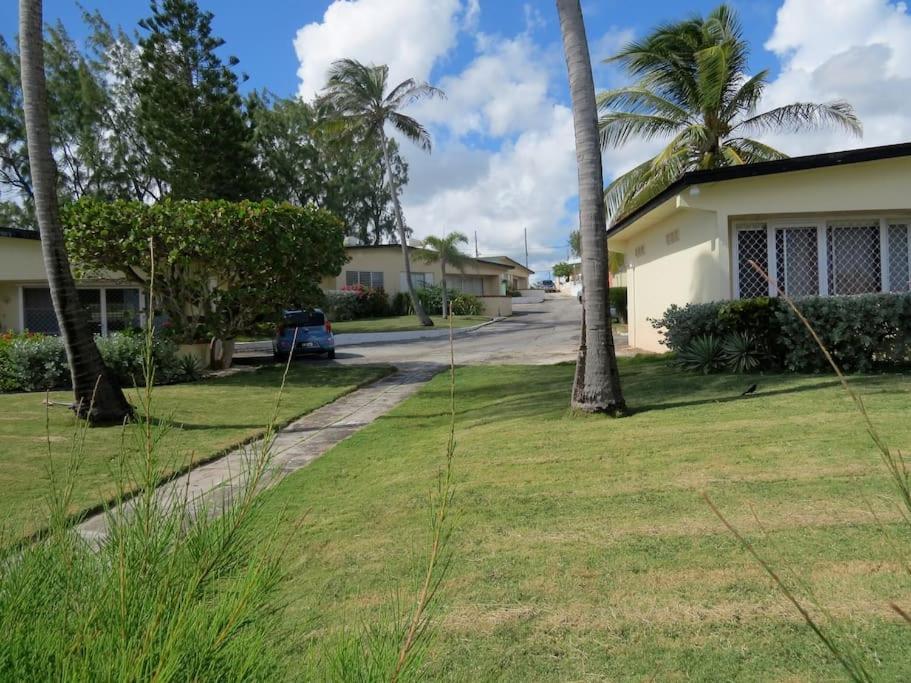 Oceansurf Beach House Is House Facing The Sea Villa Christ Church Exterior photo